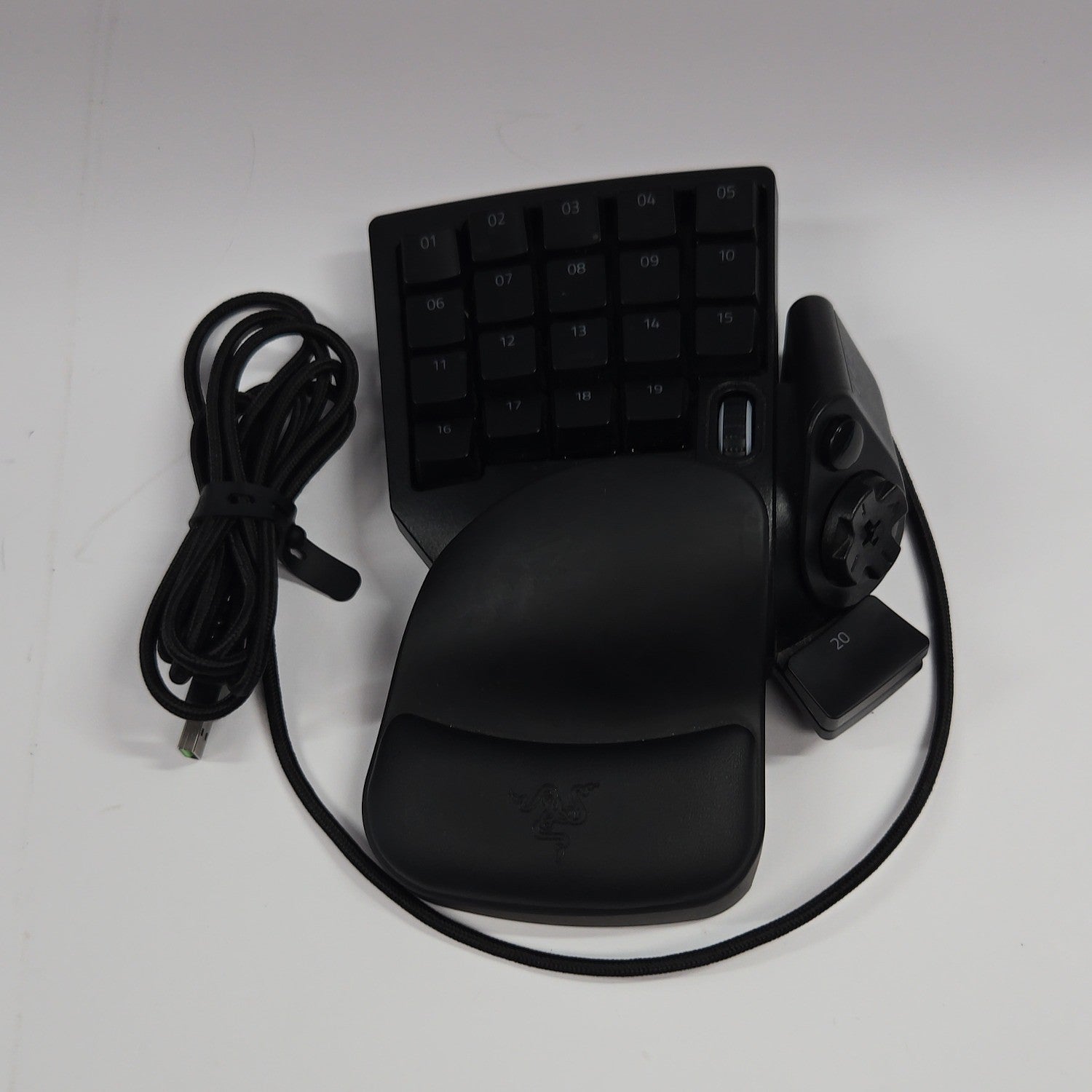 Razer Tartarus Pro　RZ07-03110100-R3M1 Razer Tartarus Pro RZ07-03110100-R3M1 Wired Keyboard Black