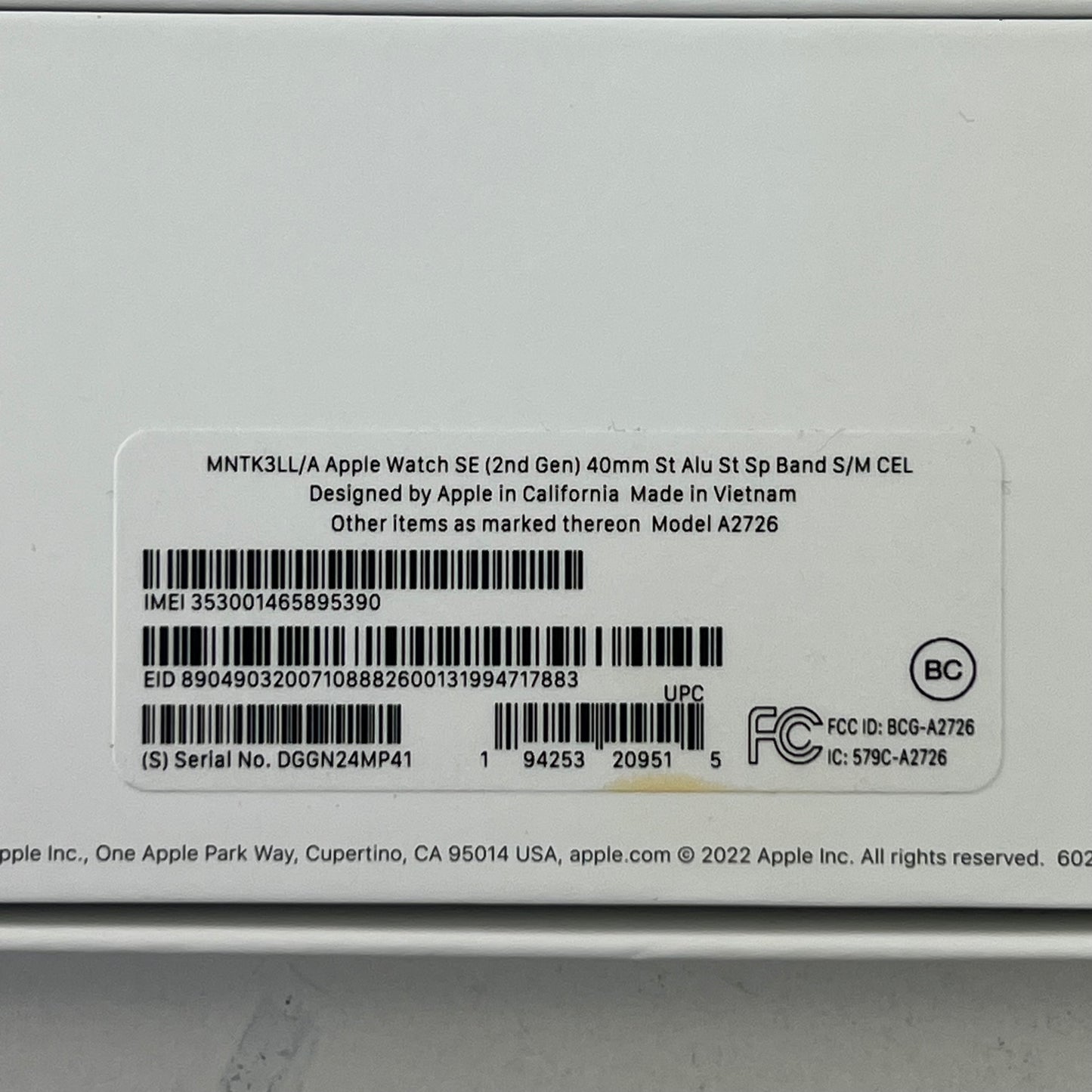 New Unlocked Apple Watch SE 2nd Gen 40MM Starlight Aluminum MNU03LL/A