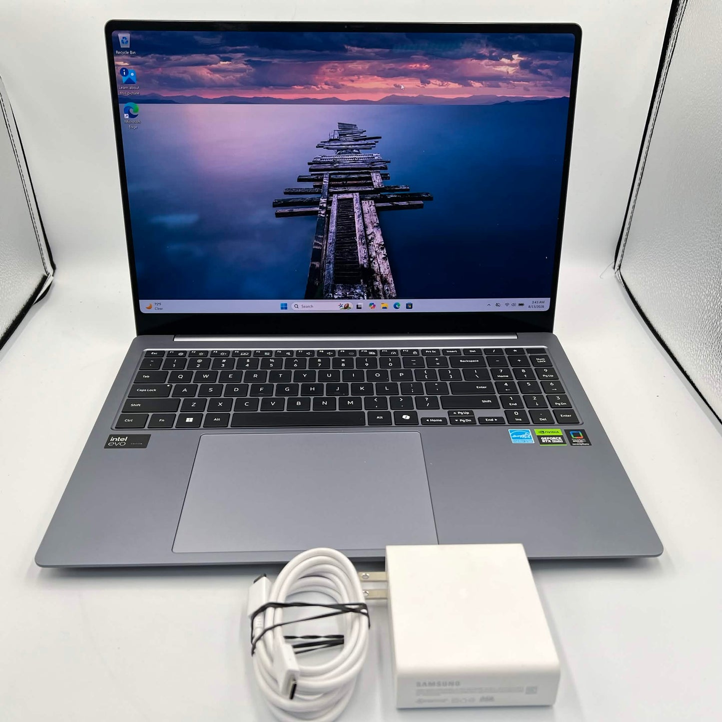 Samsung Galaxy Book4 Ultra NP960XGL 16" Core Ultra 9 185H 2.5GHz 32GB RAM 1TB SSD GeForce RTX 4070
