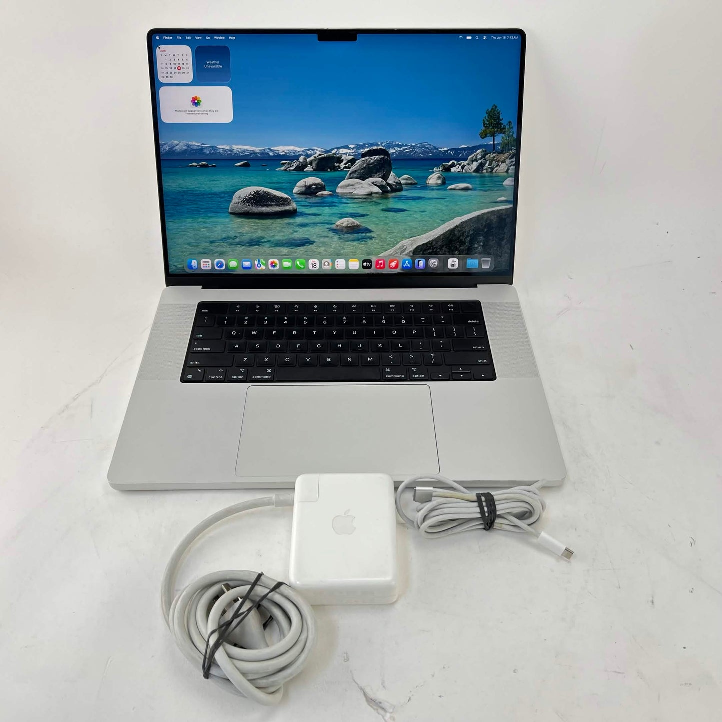 2021 Apple MacBook Pro 16" M1 Max 32C GPU 3.2GHz 32GB RAM 1TB SSD A2485
