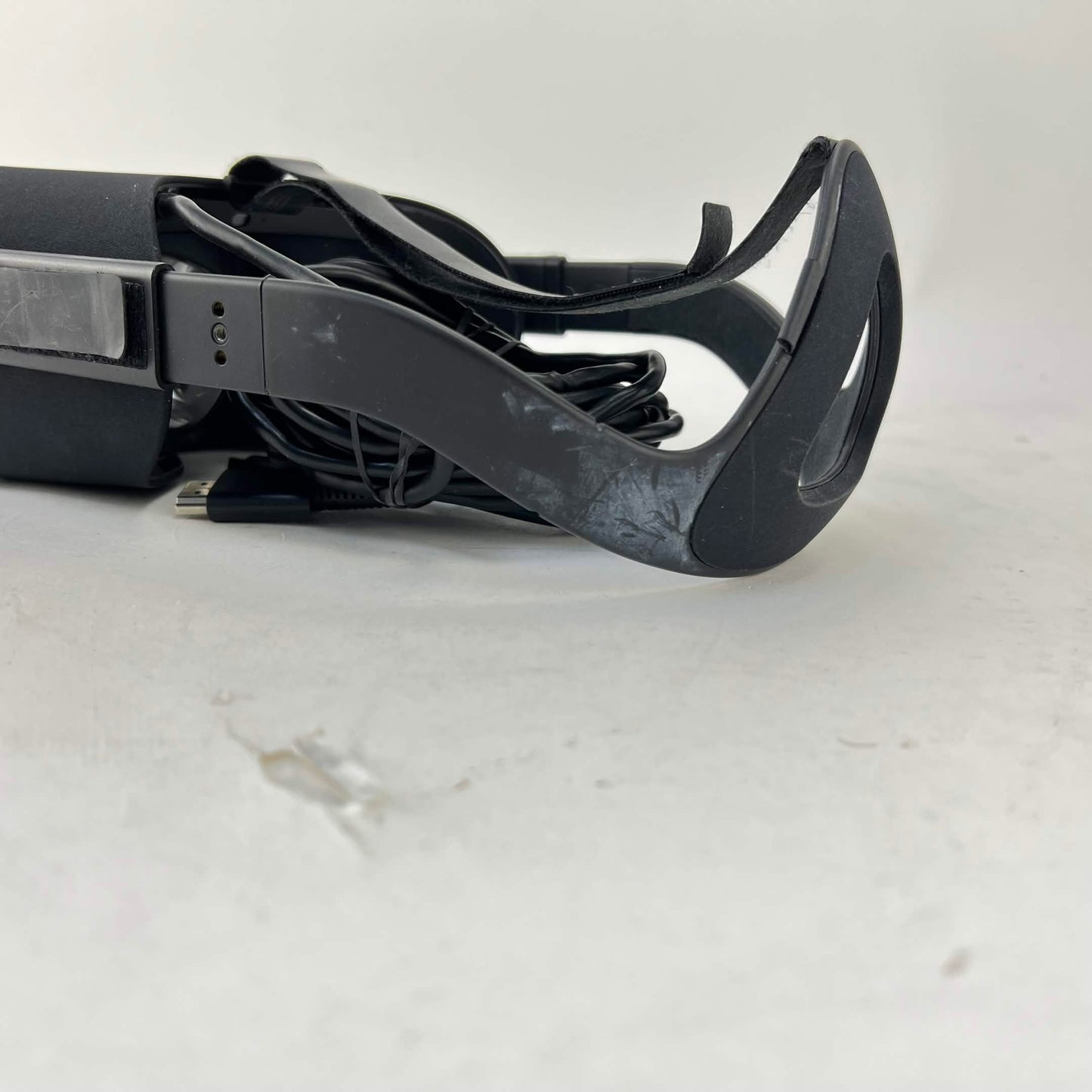 Oculus Rift PC VR Headset CV1