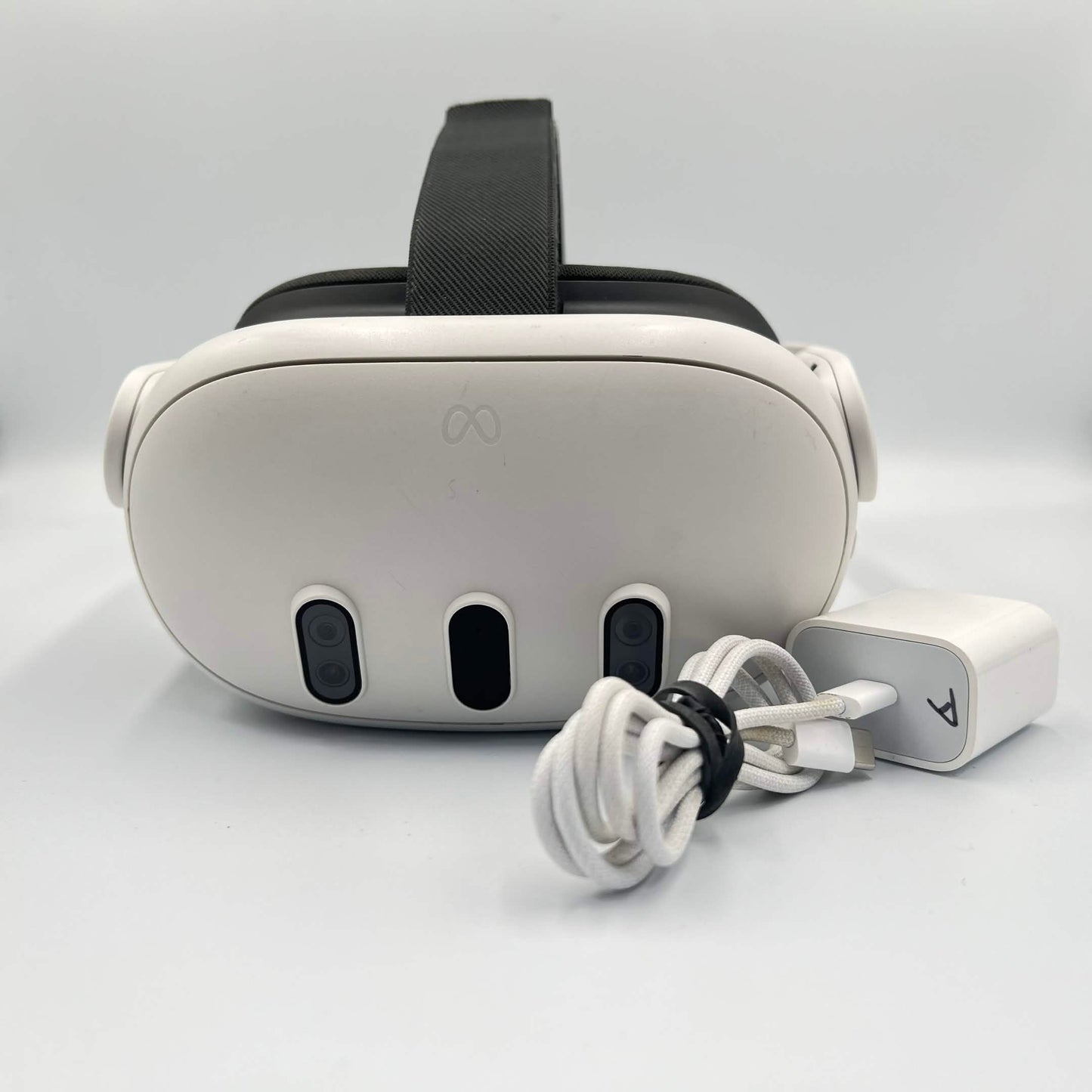 Meta Quest 3 128GB Standalone All-in-One VR Headset S3A Read