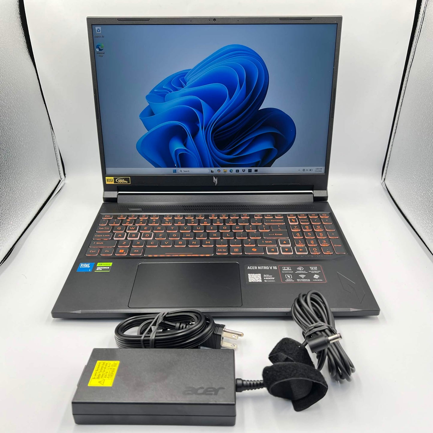 Acer Nitro V 16 ANV16-72 16" Core 7 240H 2.5GHz 16GB RAM 1TB SSD GeForce RTX 5050