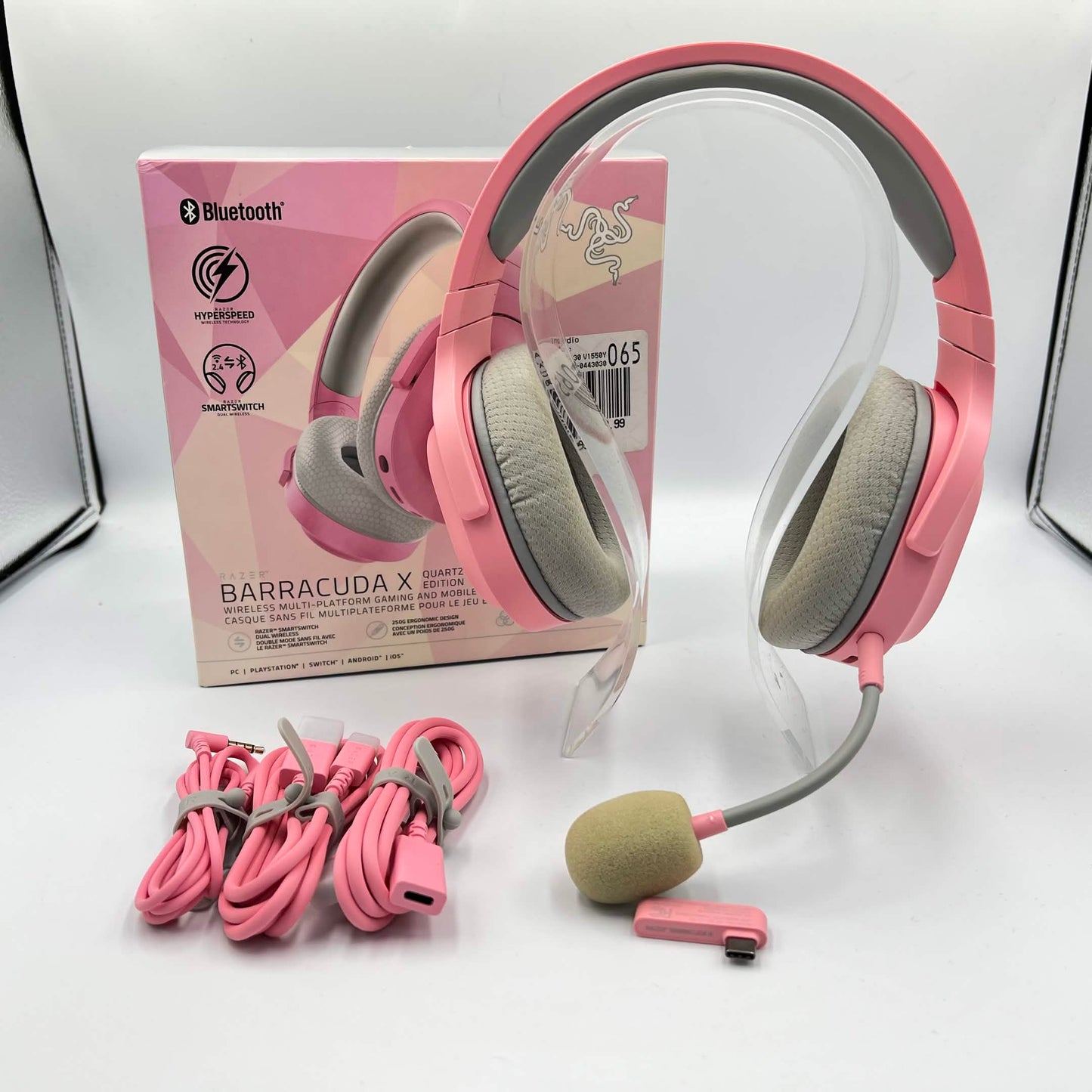 Razer Razer Barracuda X Quartz Over Ear Gaming Headset Pink RZ04-04430300-R3U1