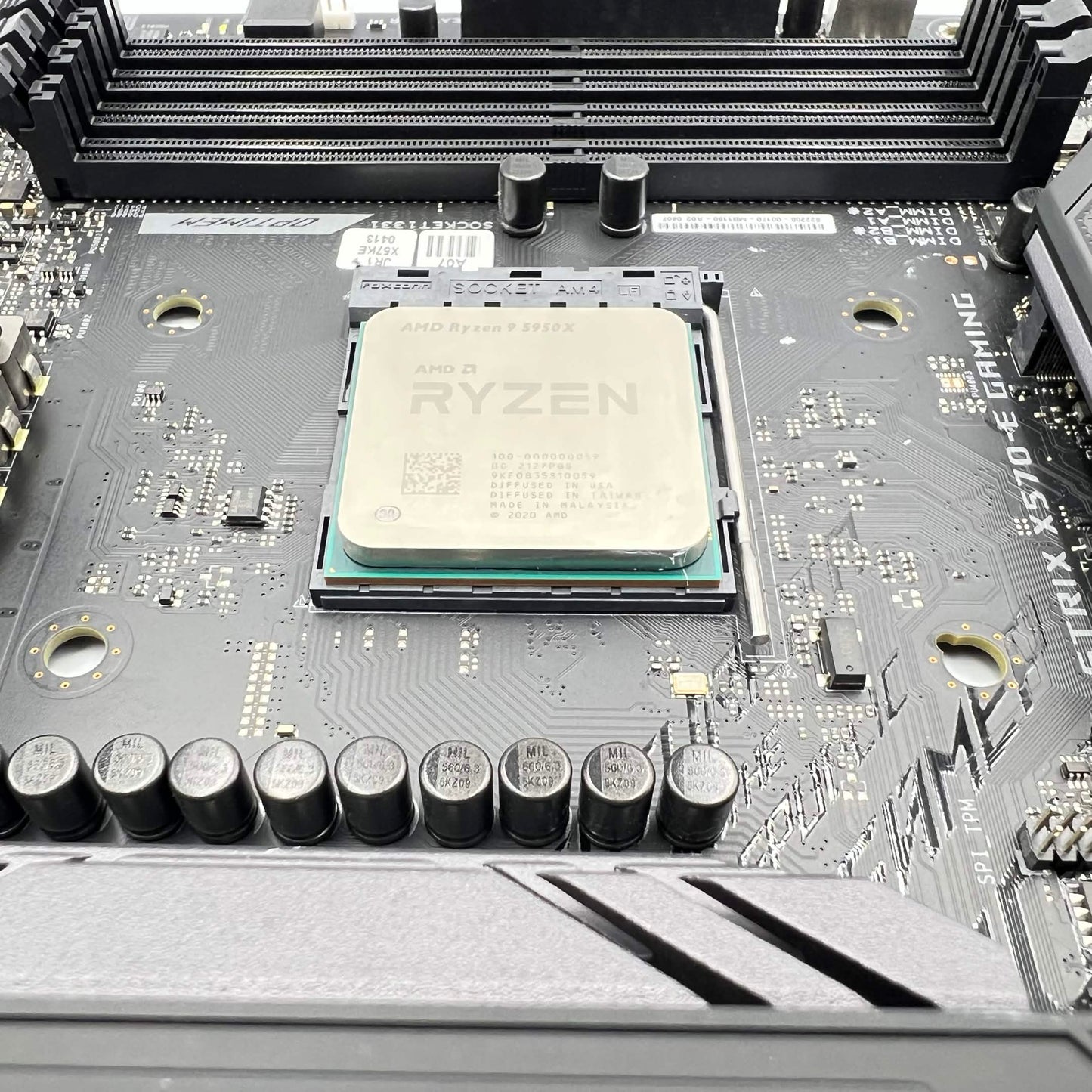 Asus ROG STRIX X570-E AM4 AMD Ryzen 9 5950X 16 Core 3.40GHz ATX
