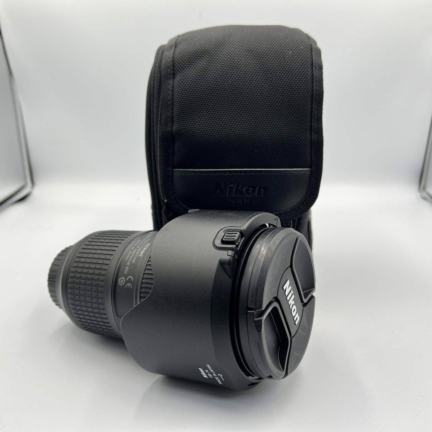 Nikon AF-S NIKKOR 24-70mm f/2.8 VR Auto & Manual Lens F
