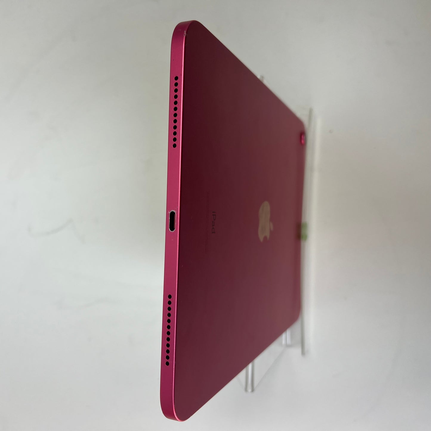 WiFi Only Apple iPad 10th Gen 64GB 17.5.1 PINK MPQ34LL/A