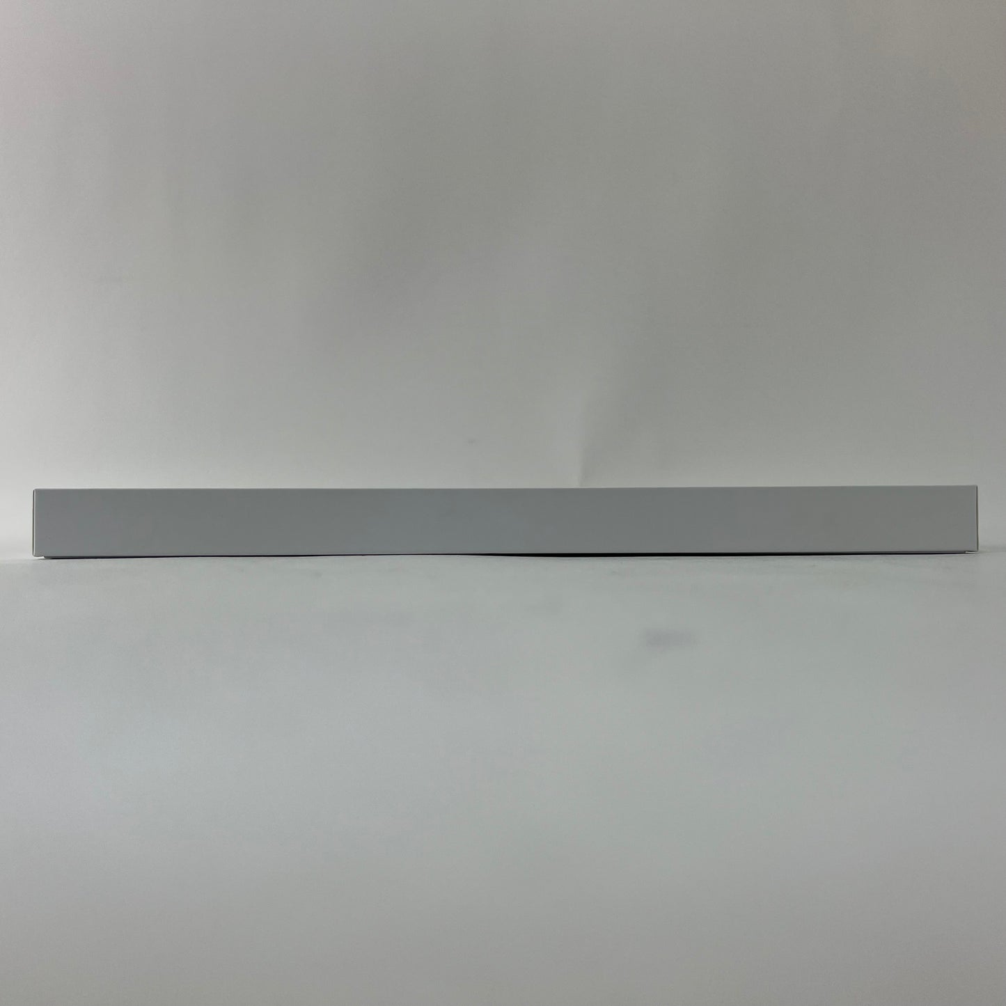 New Unlocked Apple Watch SE 2nd Gen 40MM Starlight Aluminum MNU03LL/A