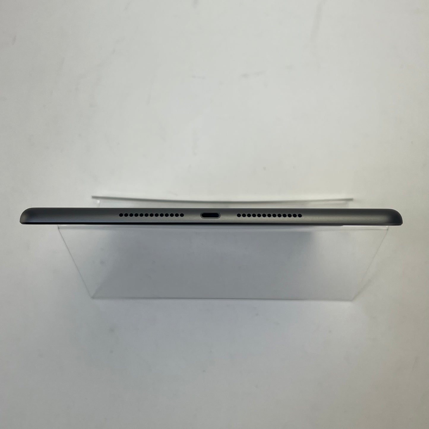 WiFi Only Apple iPad 7th Gen 32GB Space Gray MW7L2LL/A