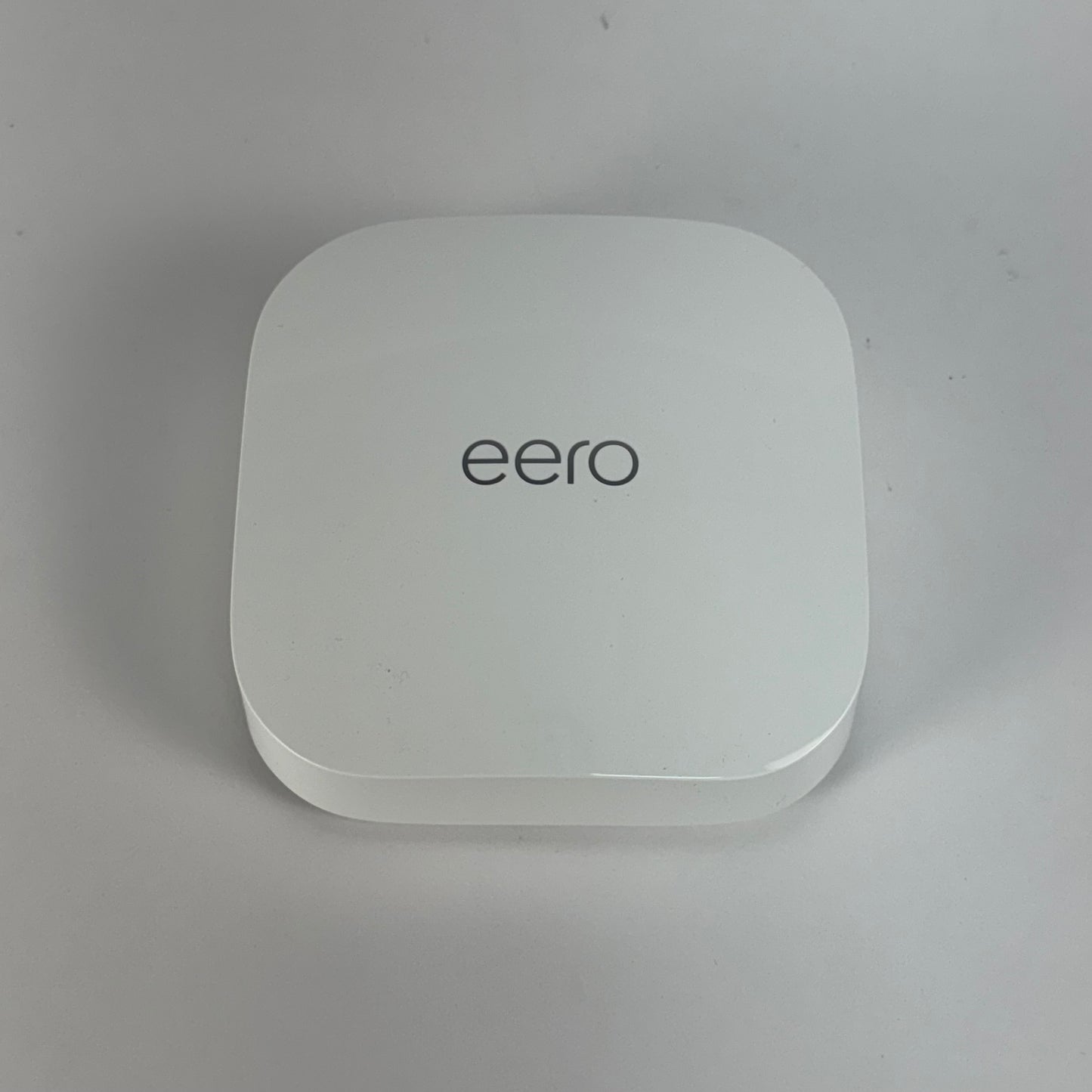 Open Box Amazon Eero Pro 6 Tri Band K010001 Wireless Mesh Router