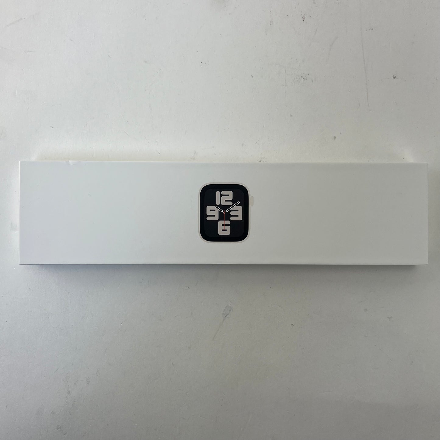 New Unlocked Apple Watch SE 2nd Gen 40MM Starlight Aluminum MNU03LL/A