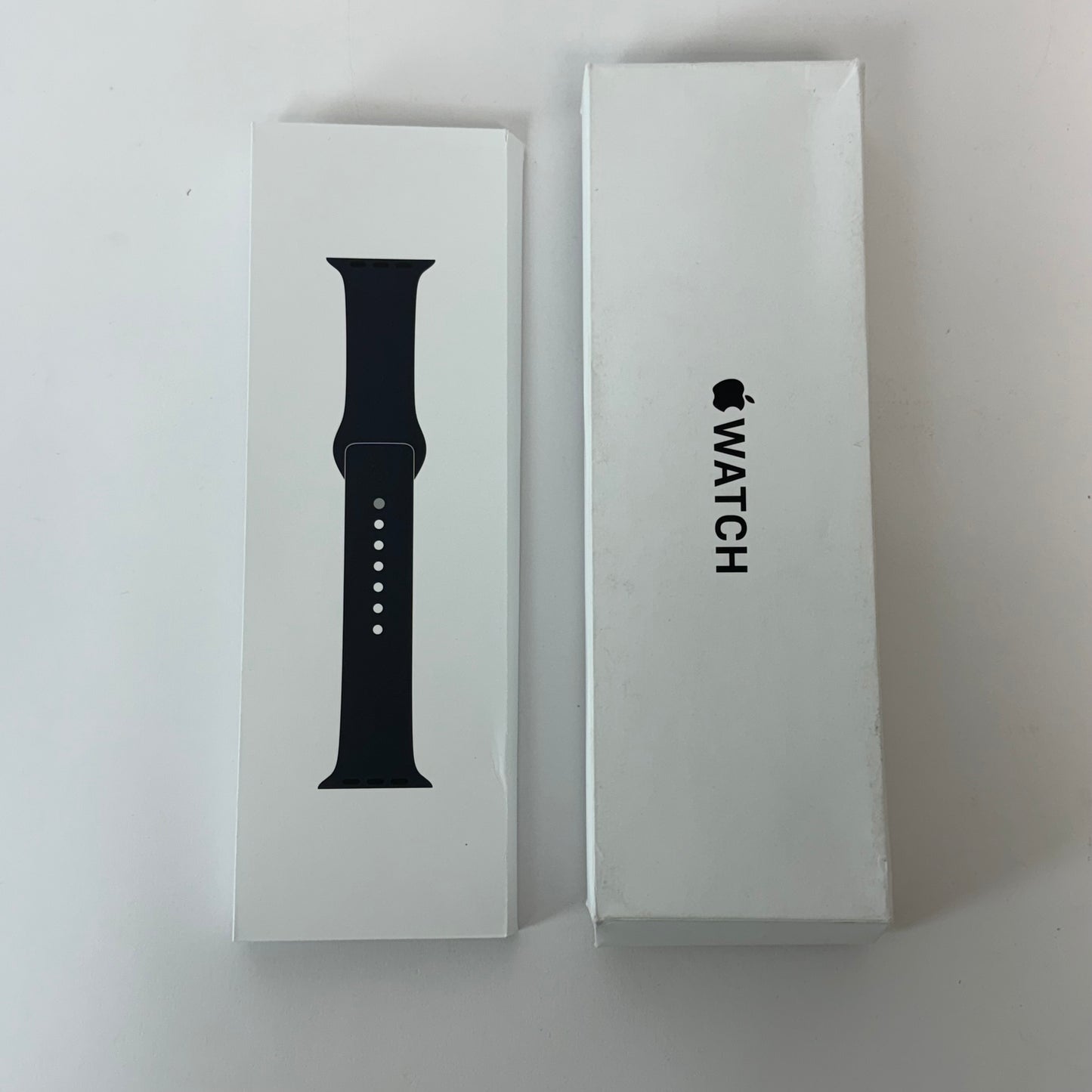 Unlocked Apple Watch SE 2nd Gen 44MM Midnight Aluminum  Sport Band  MRH73LL/A