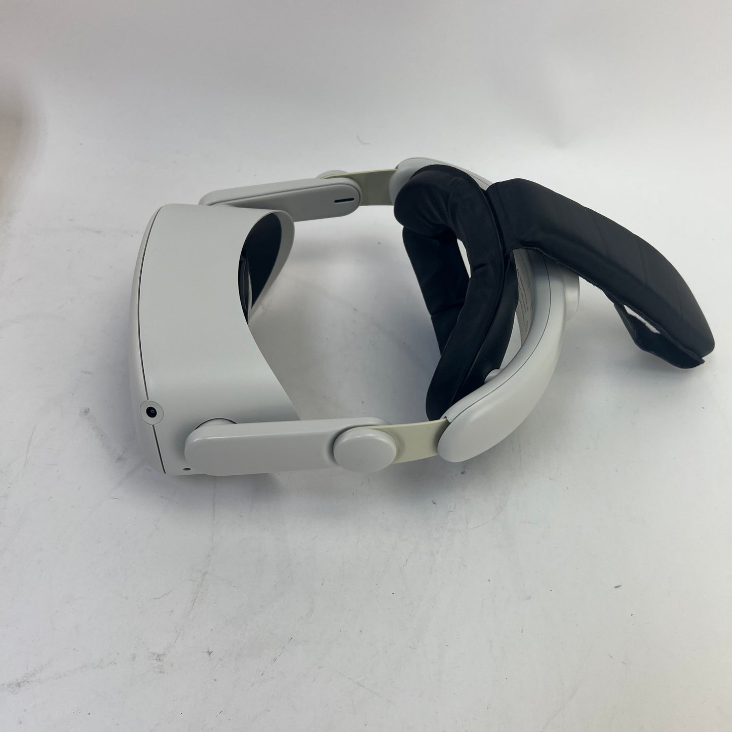 Oculus Quest 2 Standalone All-in-One VR Headset KW49CM [Bad OS]