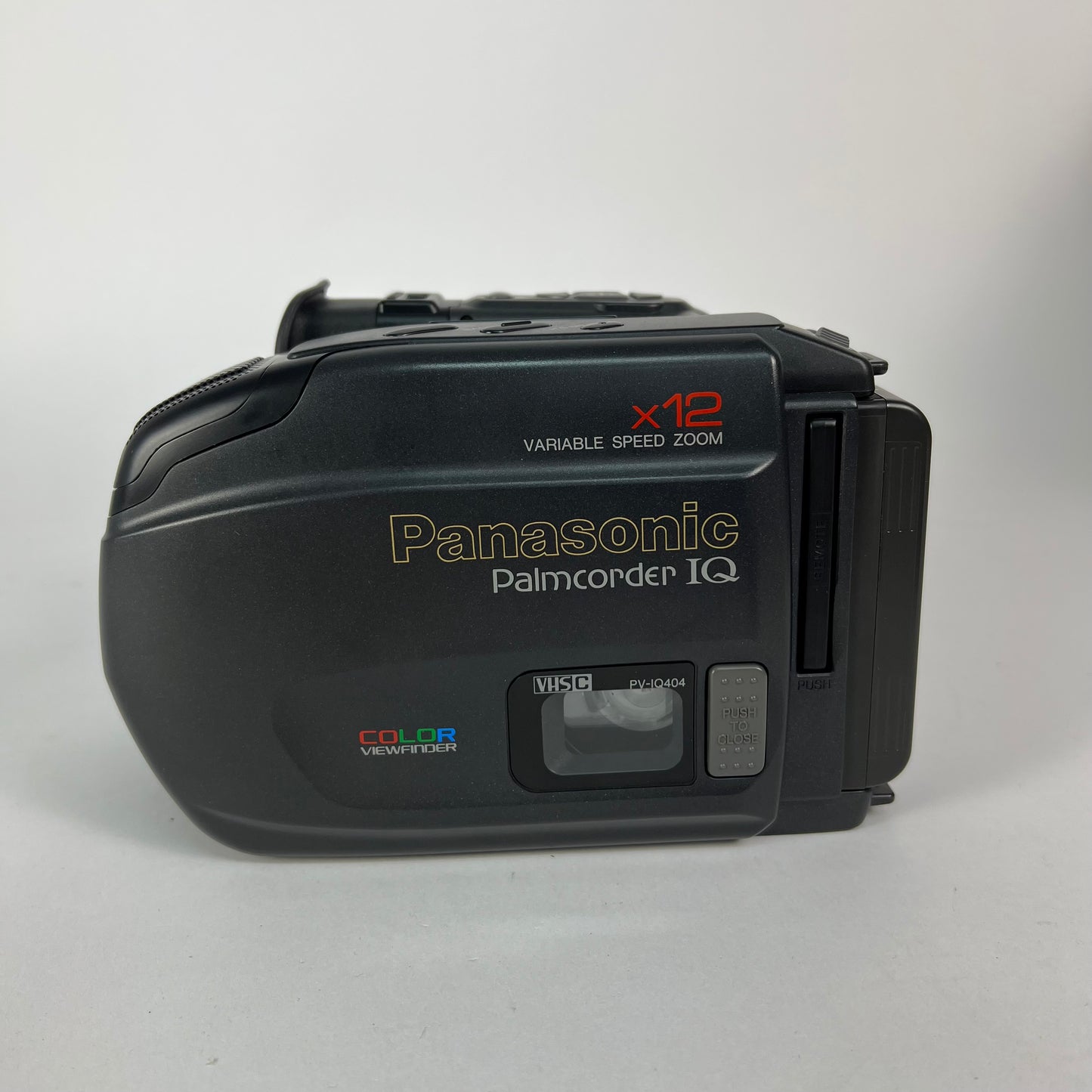 Panasonic Palmcorder IQ PV-IQ404 Palmcorder VHS-C Camcorder PV-IQ404