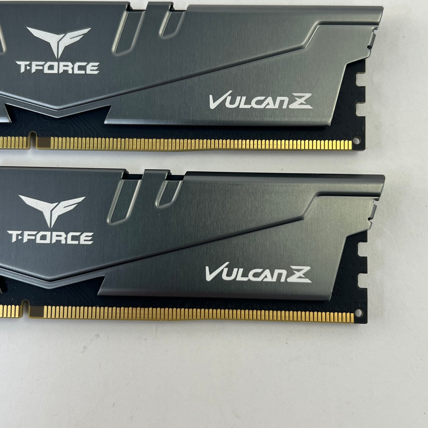 TeamGroup Vulcan Z 32GB (2x16GB) DDR4 3200MHz TLZGD416G3200HC16FBK