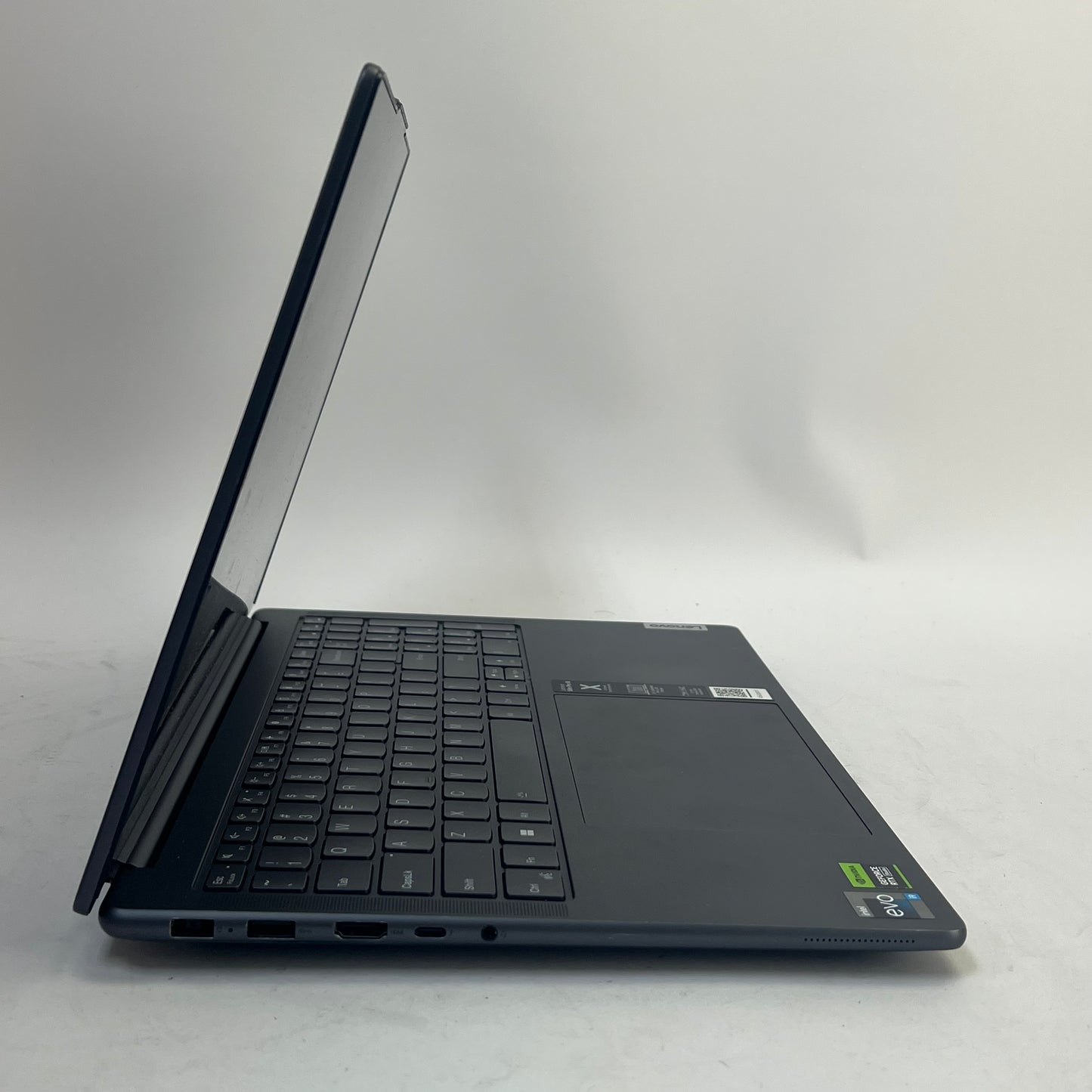 Lenovo Slim Pro 9 16IRP8 16" i9-13905H 2.6GHz 32GB RAM 1TB SSD GeForce RTX 4050