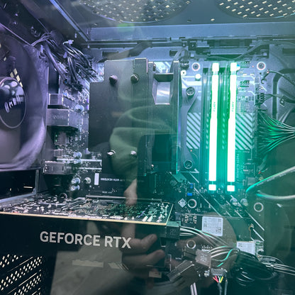 Omen 40L Ryzen 5 7600 3.80GHz 16GB RAM 1TB SSD Nvidia GeForce RTX 4060