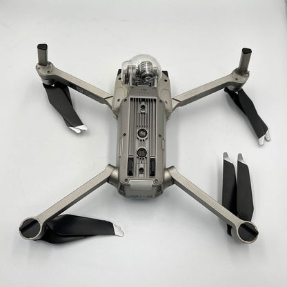 DJI Mavic Pro Platinum 4K Quadcopter Camera Drone CP.PT.00000071.01