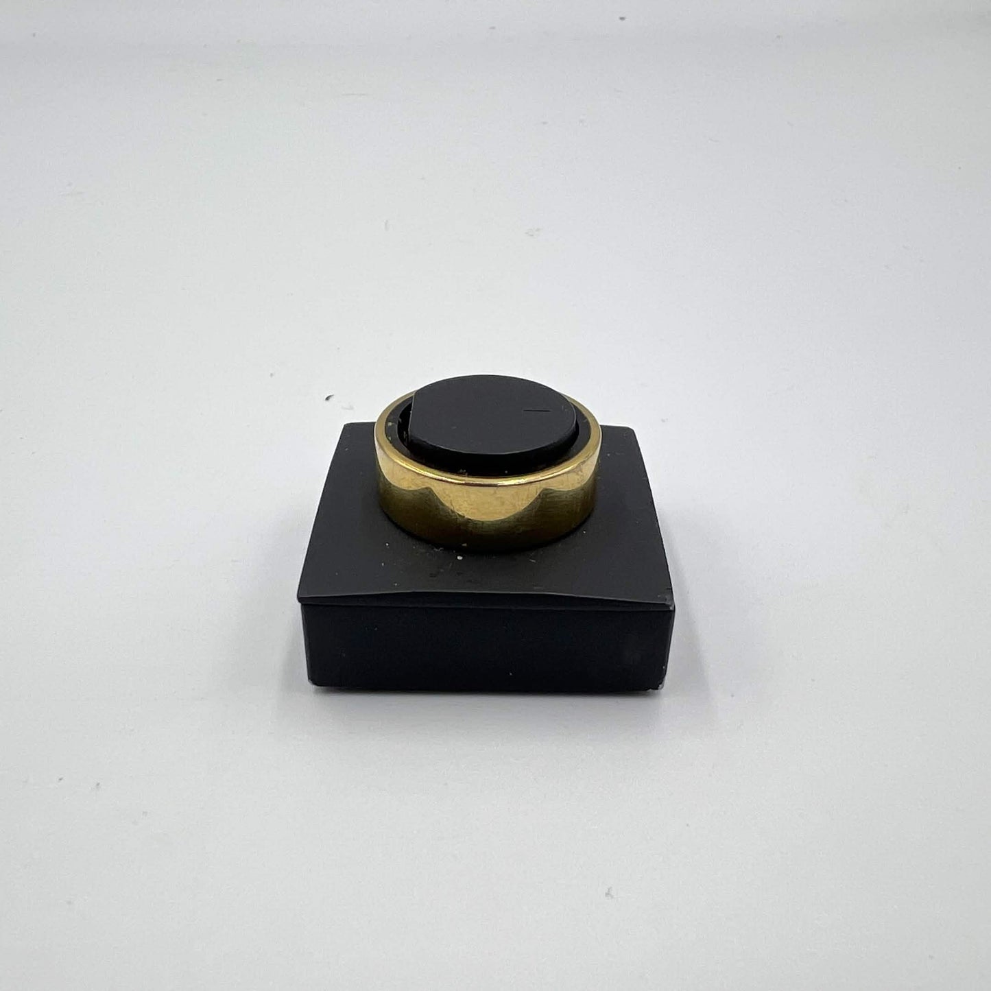 Ultrahuman Ring Air Size 8 Bionic Gold Titanium Smart Ring UHRA-AG-08