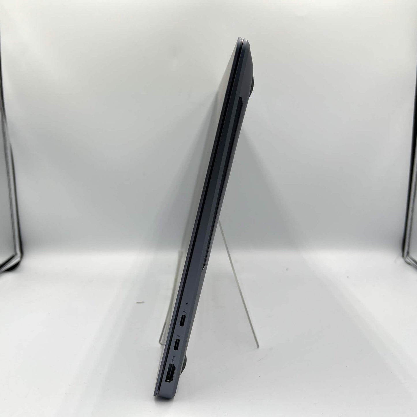 Samsung Galaxy Book4 Ultra NP960XGL 16" Core Ultra 9 185H 2.5GHz 32GB RAM 1TB SSD GeForce RTX 4070