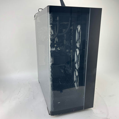CyberPower PC Ryzen 7 9800X3D 4.70GHz 32GB RAM 2TB SSD MSI GeForce RTX 5070