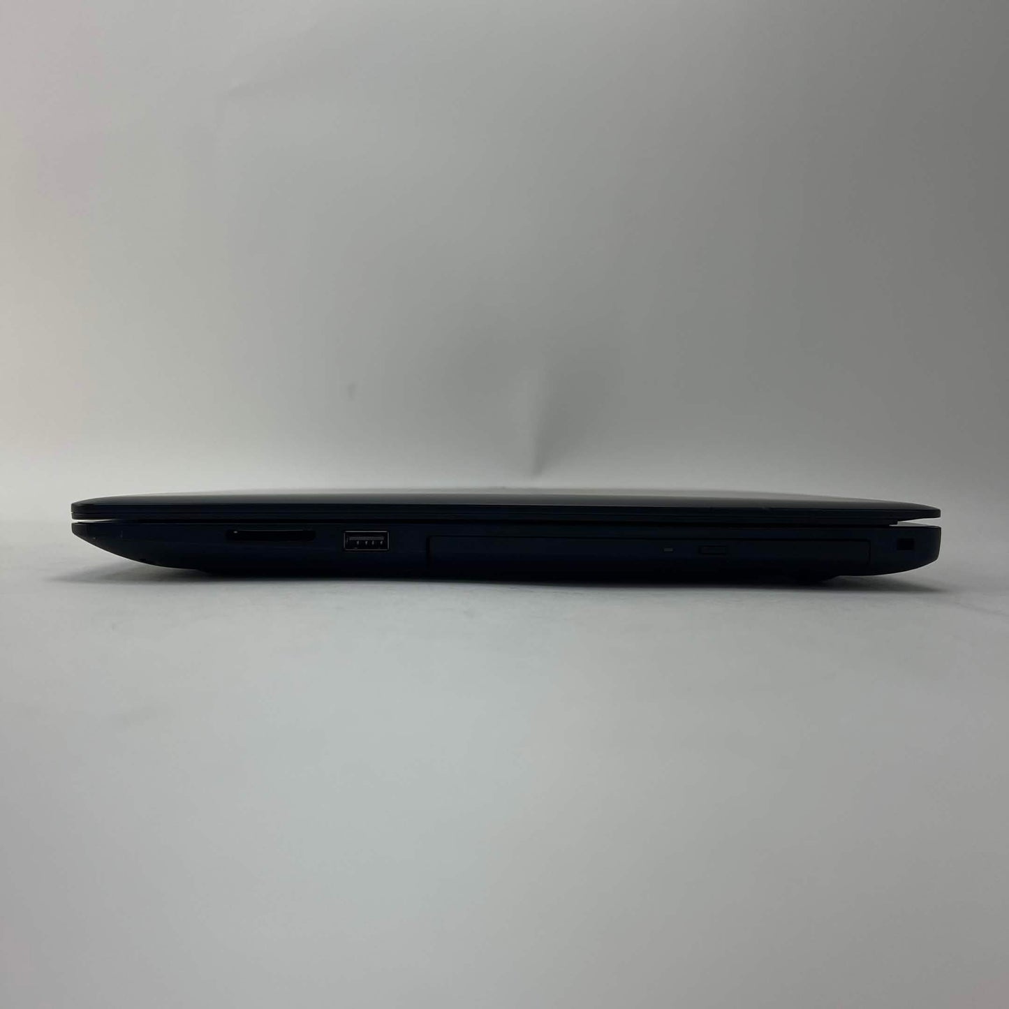 Dell Inspiron 5570 15.6" i3-8130U 2.2GHz 12GB RAM 1TB HDD