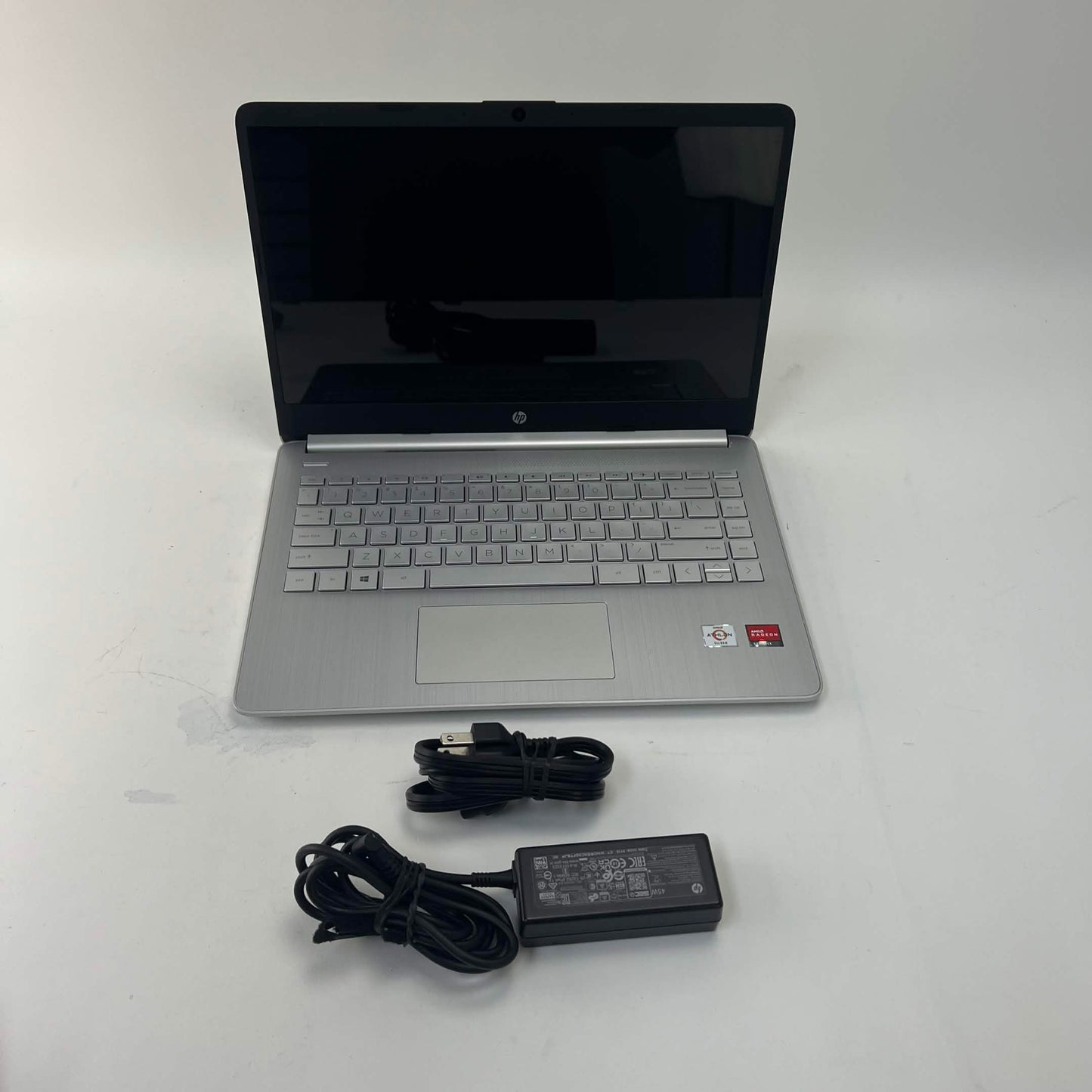 [CRACKED SIDE] HP 14-FQ0045NR 14-FQ0045NR 14" Athlon Silver 3050U 3.2GHz 4GB RAM 60GB SSD