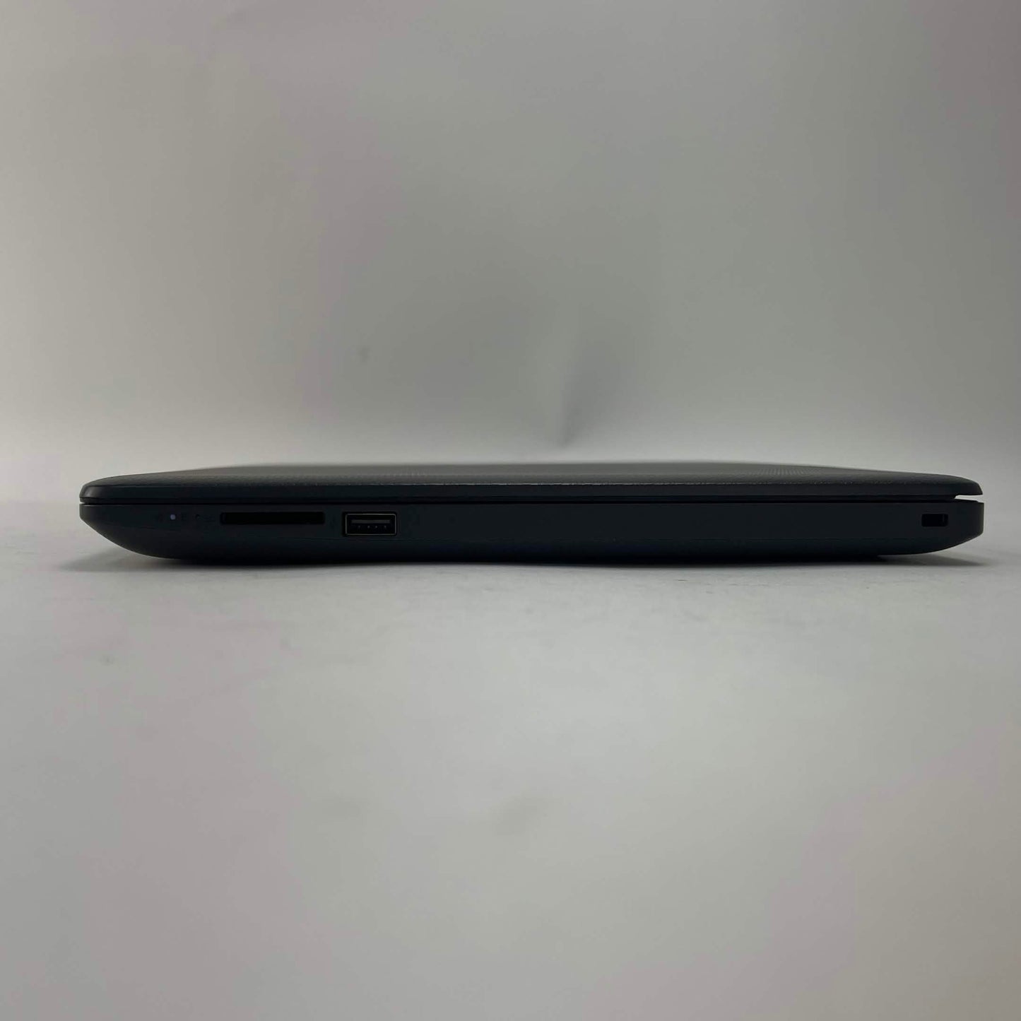 HP Laptop 255 G7 15.6" A6-9225 2.6GHz 8GB RAM 256GB SSD