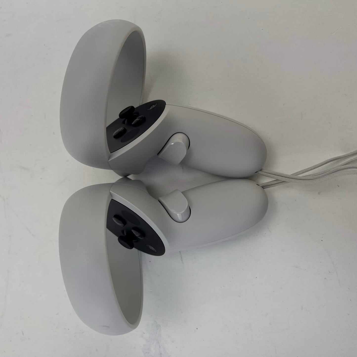 Meta Quest 2 128GB Standalone All-in-One VR Headset KW49CM