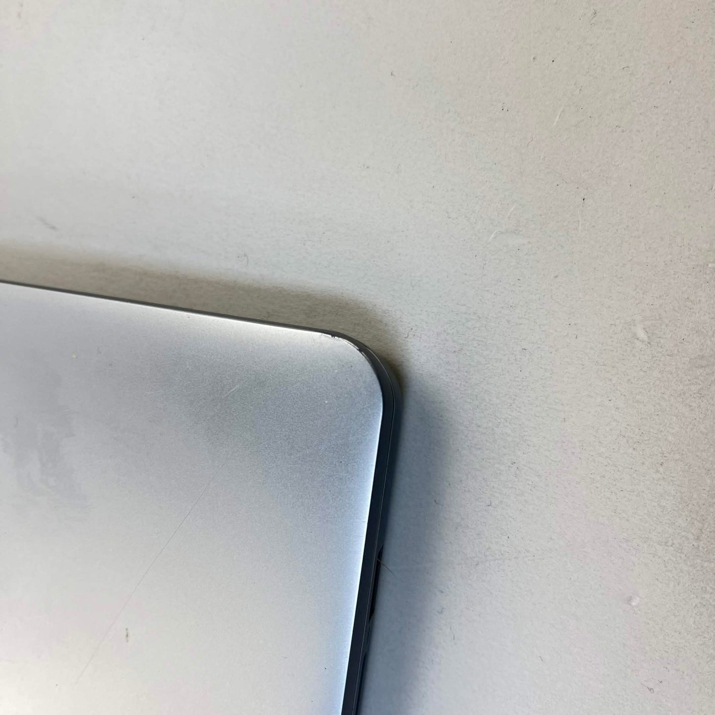 Lenovo IdeaPad 1 PF9XB3C12090 15.6" Pentium Silver N6000 1.1GHz 4GB RAM 32GB SSD