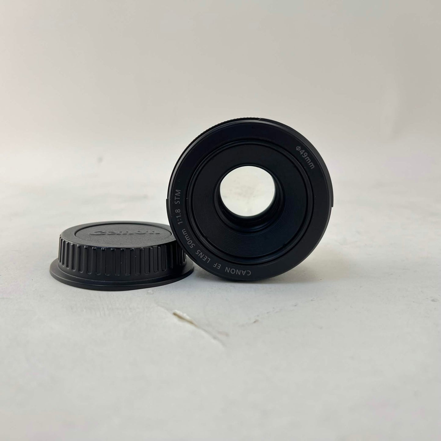 Canon RF 50mm f/1.8 50mm f/1.8 STM Auto & Manual Lens