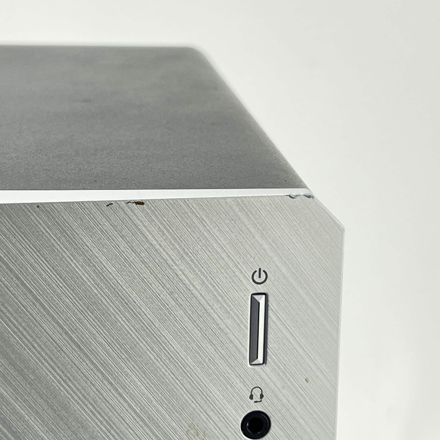HP Pavilion 595-P0074 Core i5-8400 2.80GHz 8GB RAM 256GB SSD