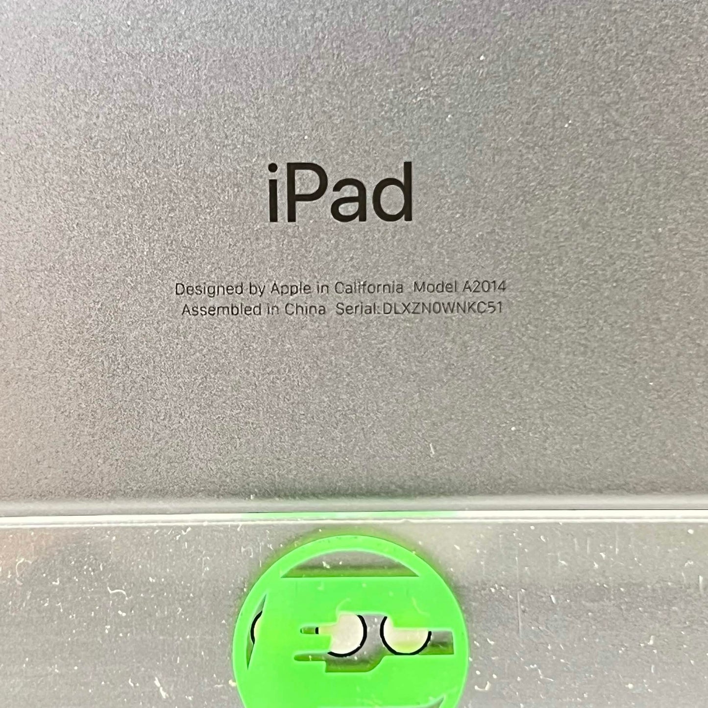 Unlocked Apple iPad Pro 12.9" 3rd Gen 256GB Space Gray MTJ02LL/A