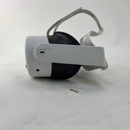 Meta Quest 3S 128GB Standalone All-in-One VR Headset P97