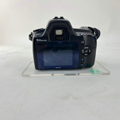 Sony Alpha A230 10.2MP Digital SLR DSLR Camera 6577 Shutter Count