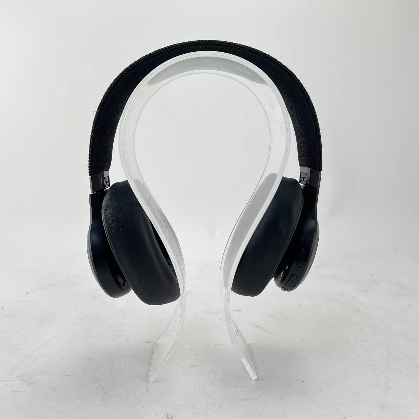 JBL live 660NC Active Noise Cancellation Headphones  Black JBLLIVE660NCBLKAM