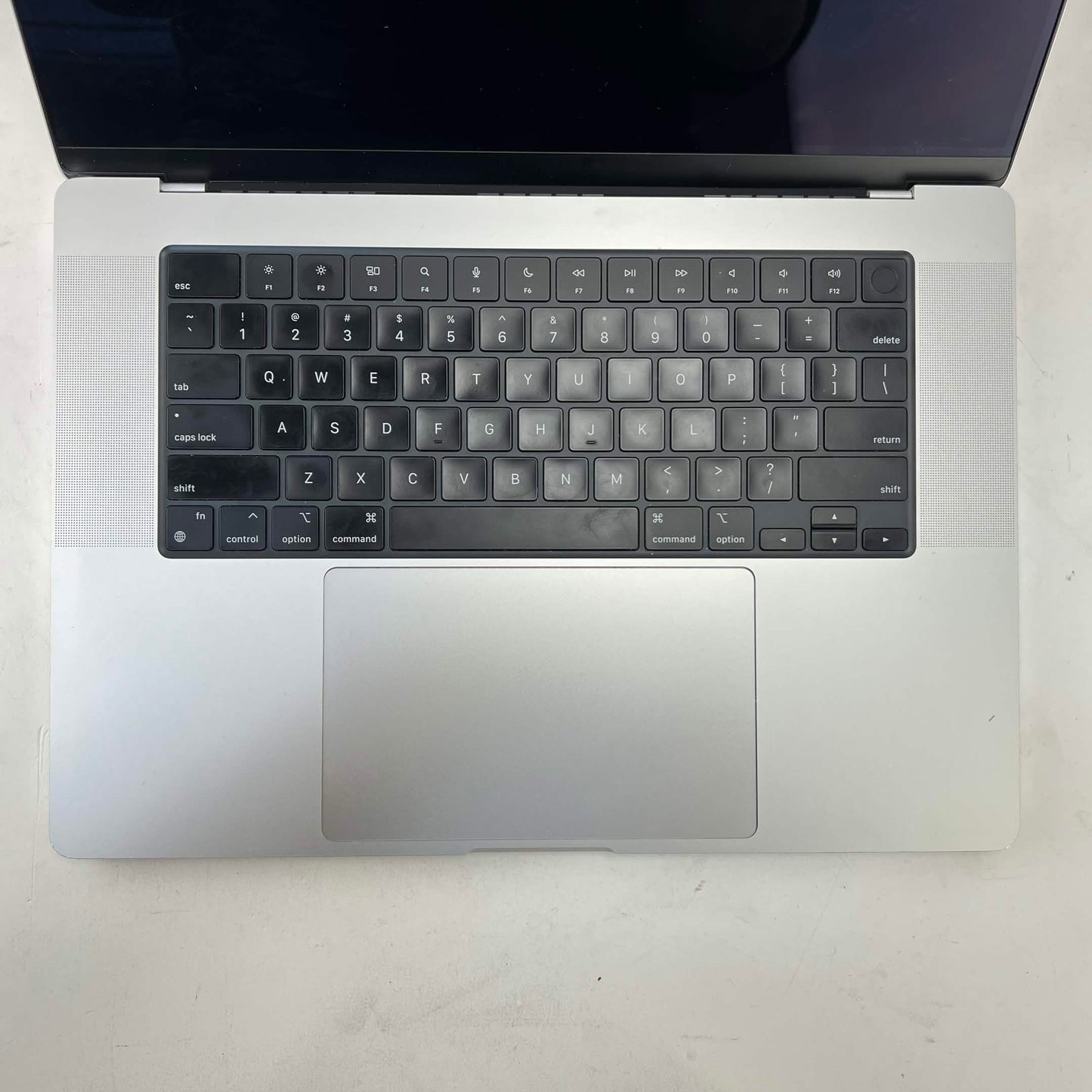 2021 Apple MacBook Pro 16" M1 Max 32C GPU 3.2GHz 32GB RAM 1TB SSD A2485