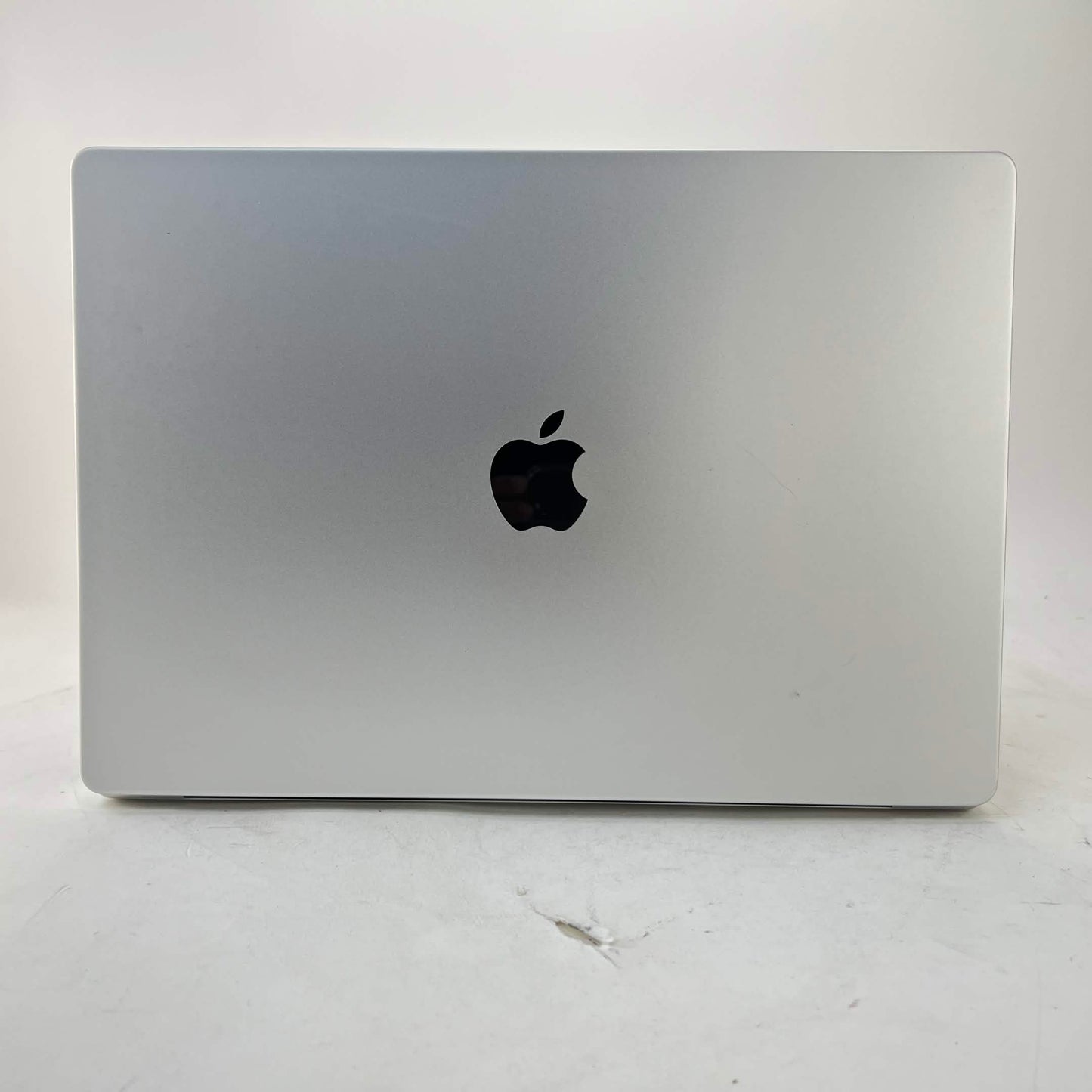 2021 Apple MacBook Pro 16" M1 Max 32C GPU 3.2GHz 32GB RAM 1TB SSD A2485
