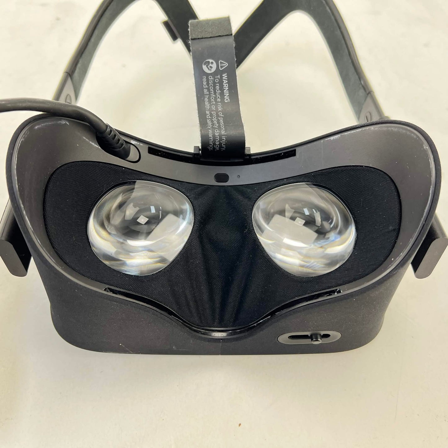 Oculus Rift PC VR Headset CV1