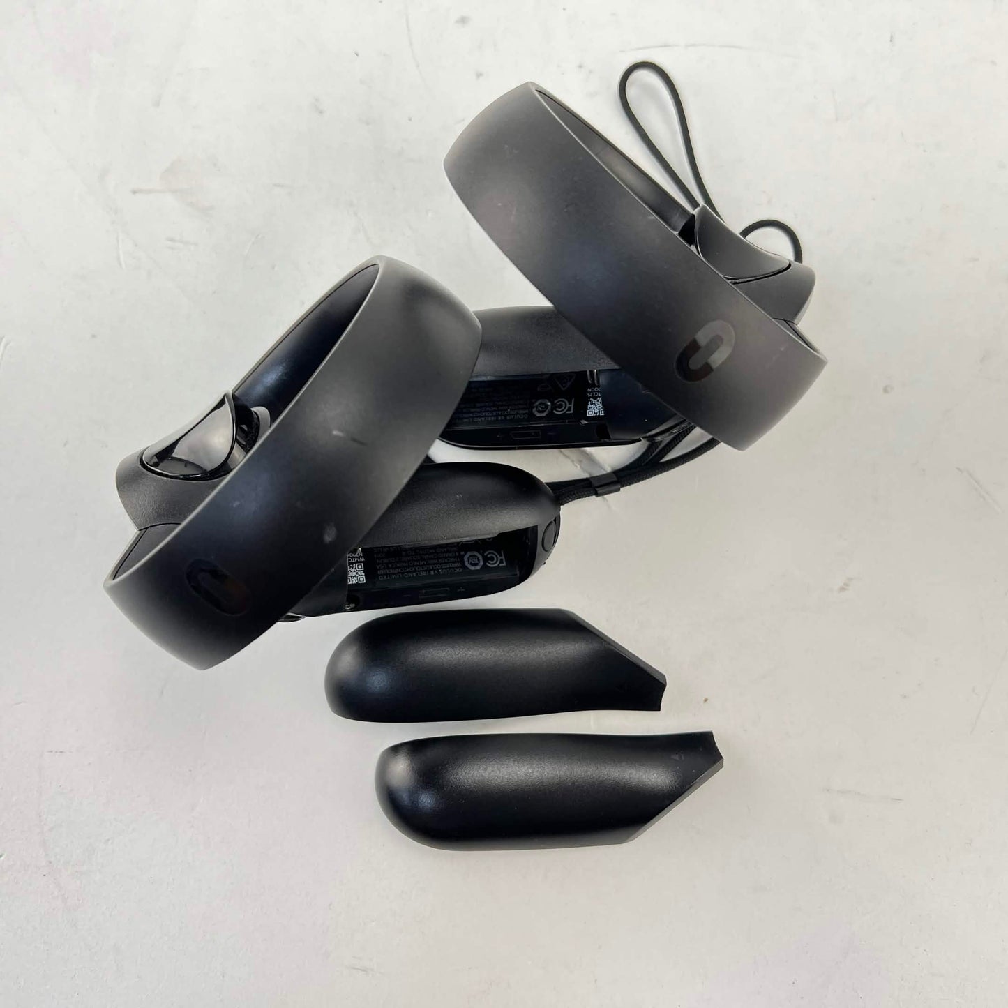 Oculus Rift PC VR Headset CV1