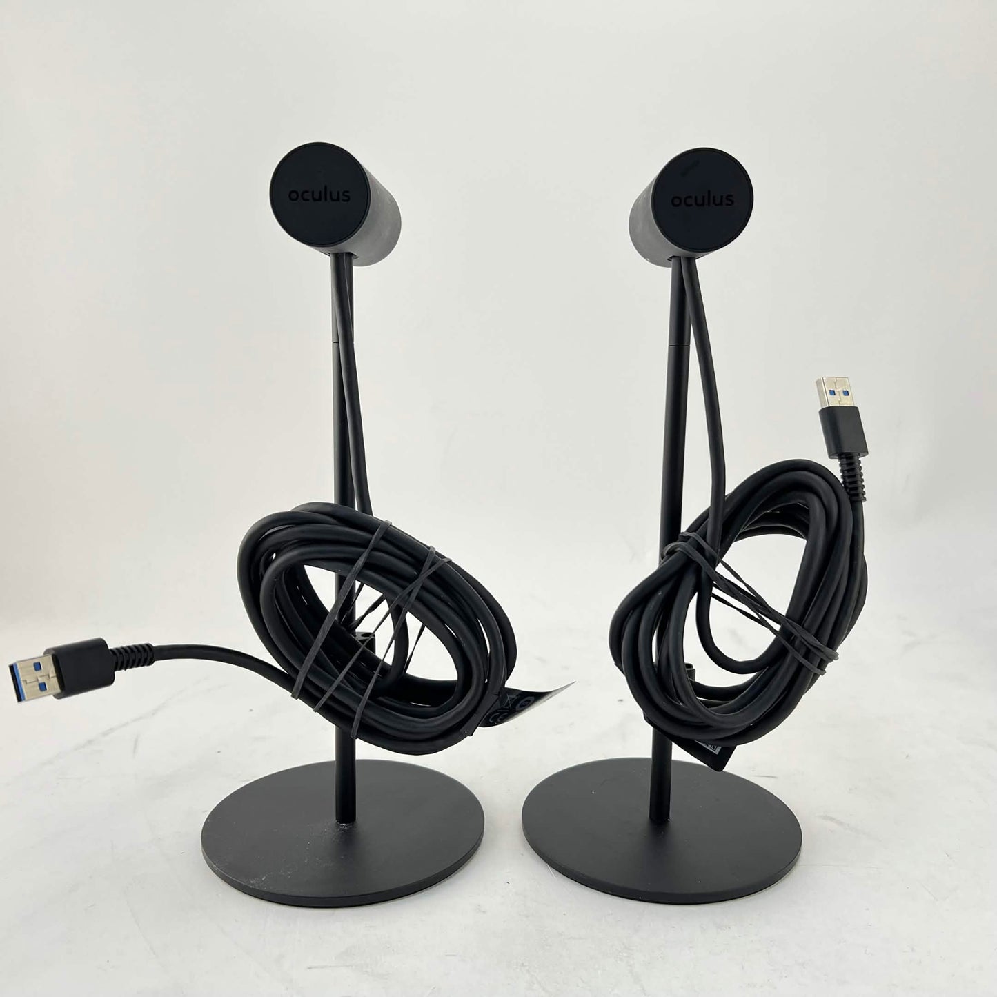 Oculus Rift PC VR Headset CV1