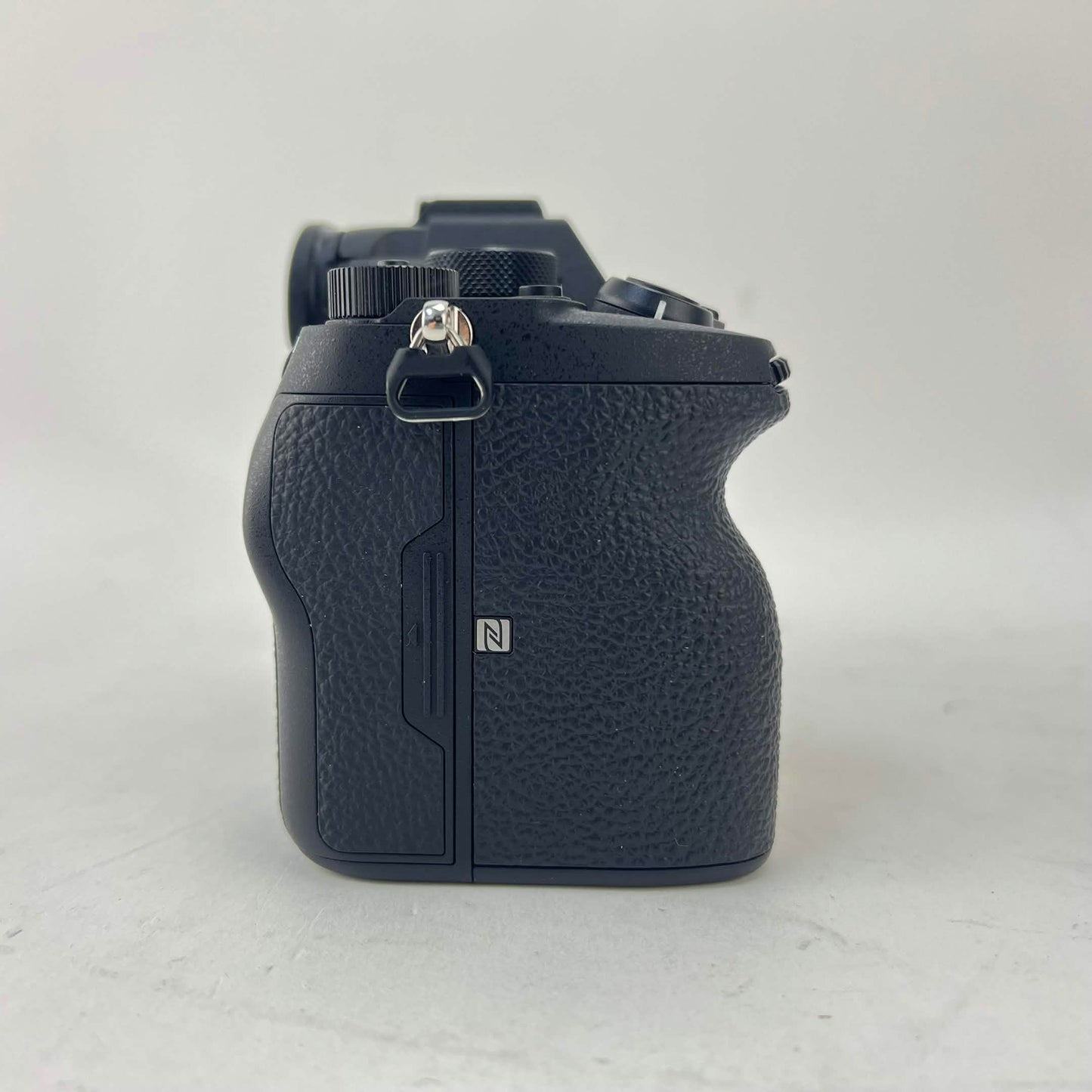 Sony Alpha A7 IV 33MP Full-Frame Mirrorless Digital Camera 966 Shutter Count