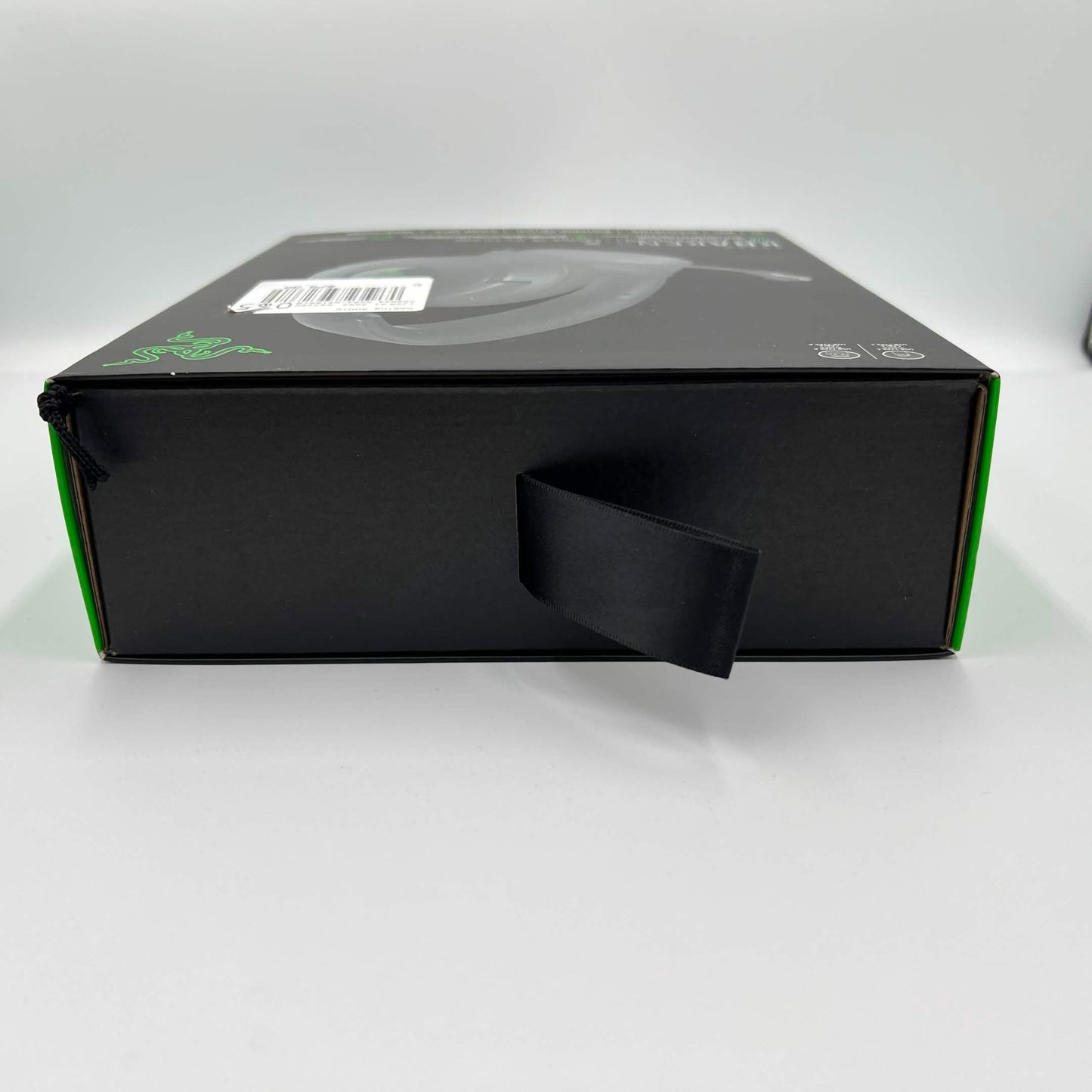 Razer Kraken V4 X Wired Headset RZ04-05180100-R3U1