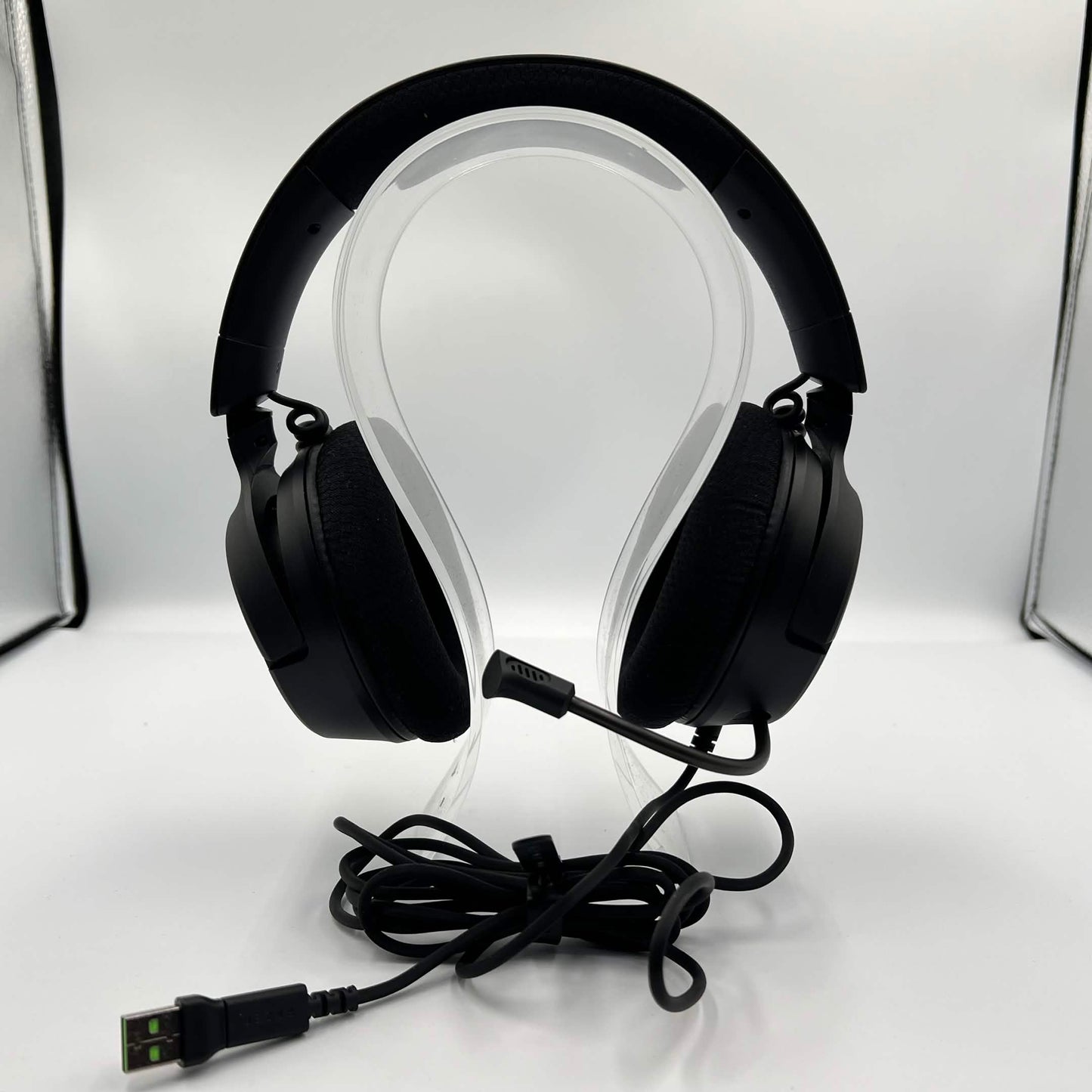 Razer Kraken V4 X Wired Headset RZ04-05180100-R3U1