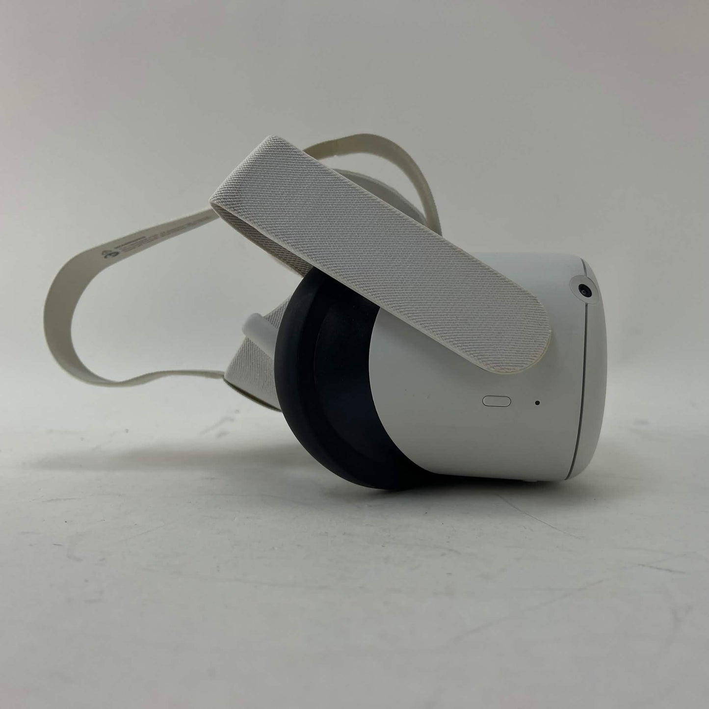 Meta Quest 2 128GB Standalone All-in-One VR Headset KW49CM