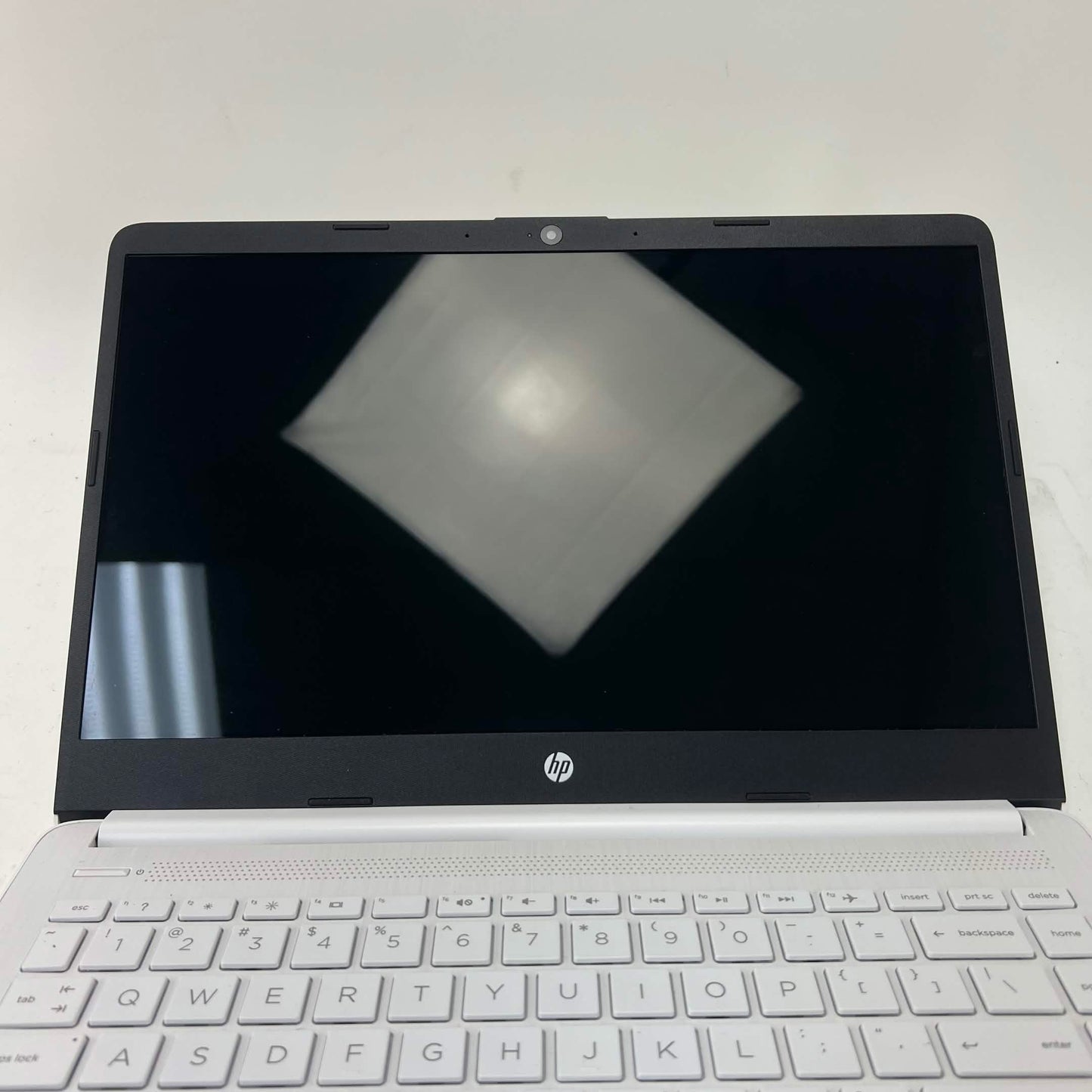 HP Laptop 14-DQ0052DX 14" Celeron N4120 1.1GHz 4GB RAM 64GB SSD