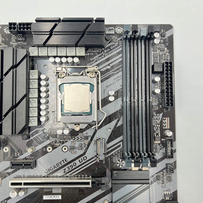 Gigabyte Z390 UD LGA 1151 Intel Core i7-8700K 6 Core 3.70GHz ATX