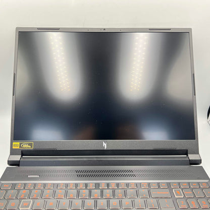 Acer Nitro V 16 ANV16-72 16" Core 7 240H 2.5GHz 16GB RAM 1TB SSD GeForce RTX 5050