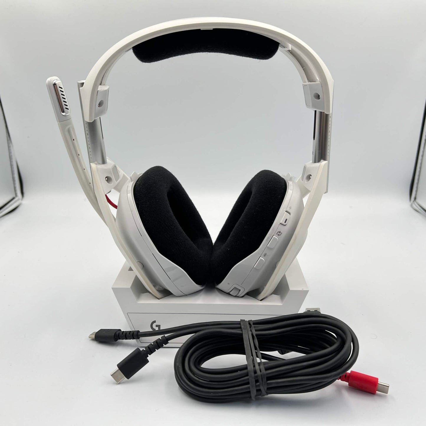 Logitech A50 Wireless Over Ear Gaming Headset White 939-002229