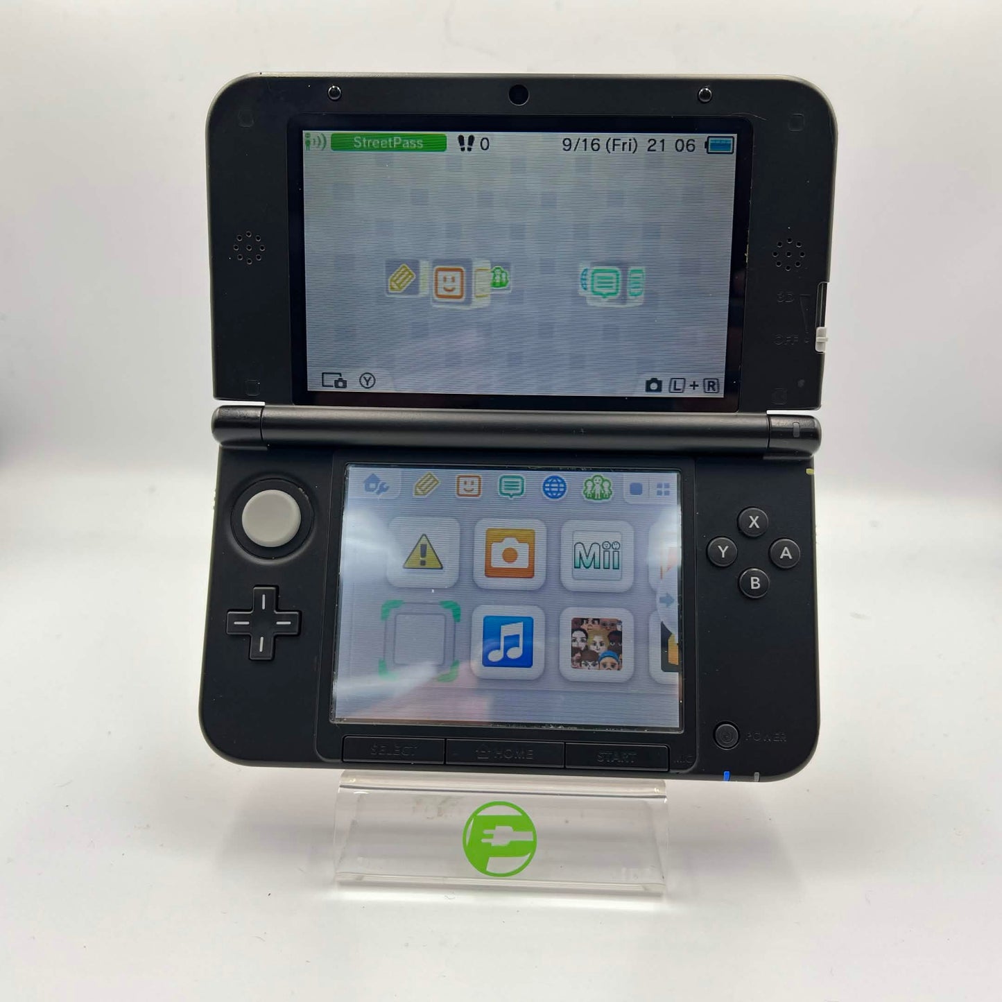Nintendo 3DS XL Handheld Game Console Only RED-001 Black/Red